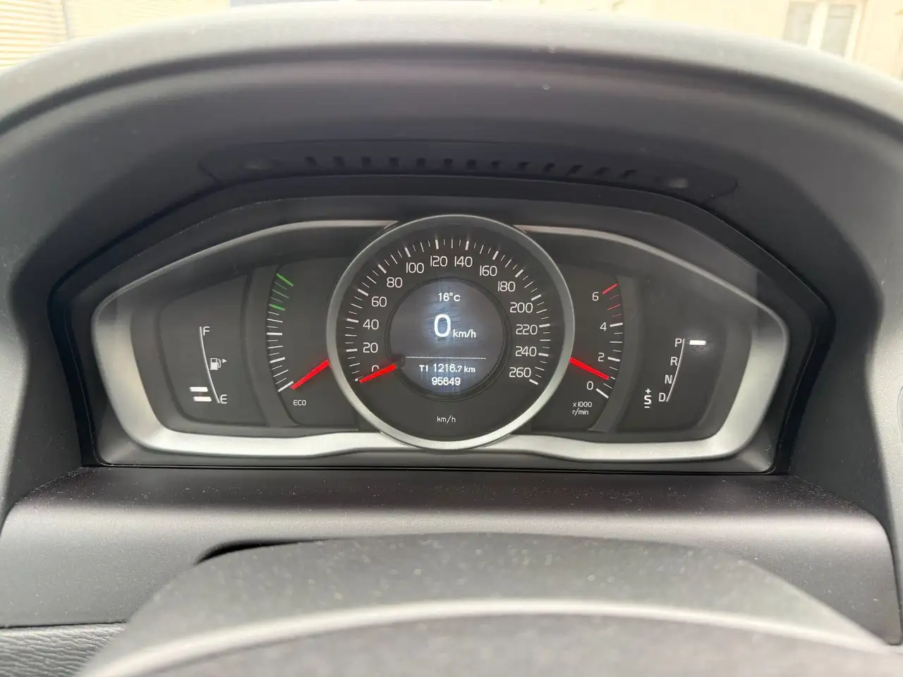 Volvo XC60 — photo 22 sur 25