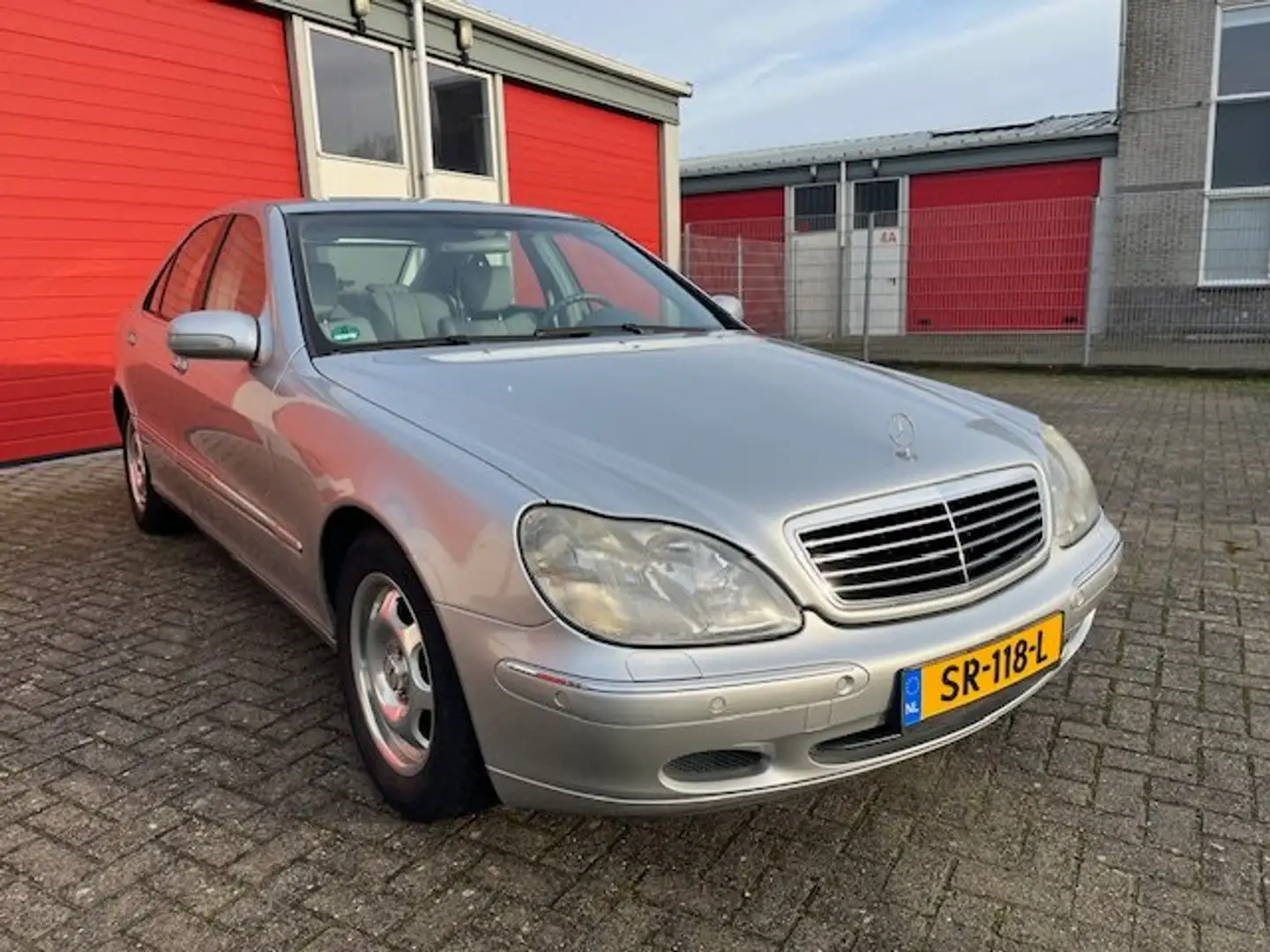 Mercedes-Benz S 320 Youngtimer/Oldtimer Zilver - 1