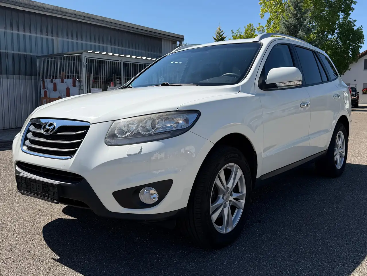 Hyundai SANTA FE