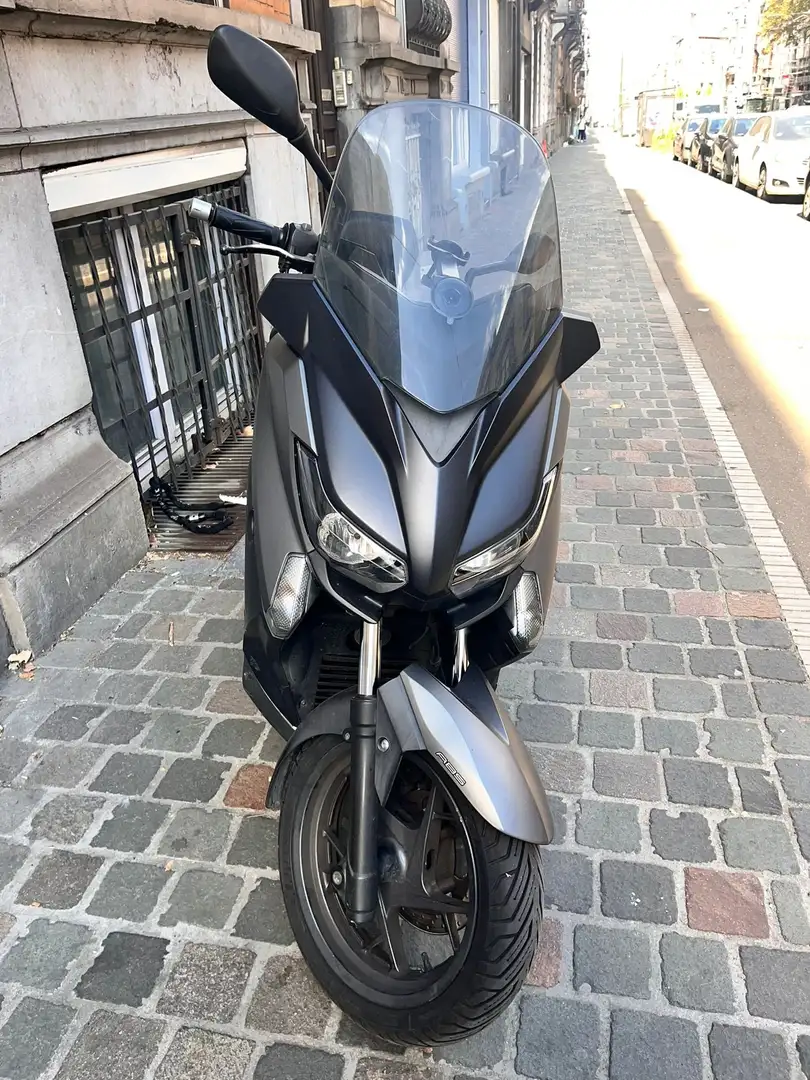 Yamaha X-Max 125 X-MAX 125 Zwart - 1