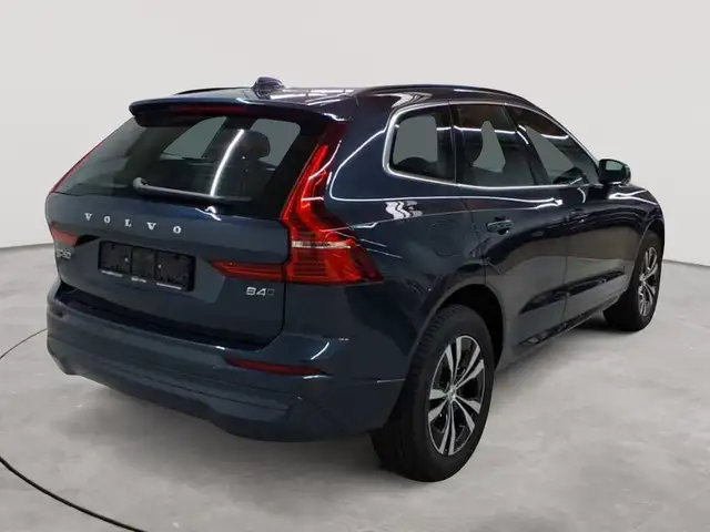 Volvo XC60 view 4