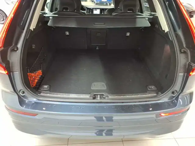 Volvo XC60 view 15