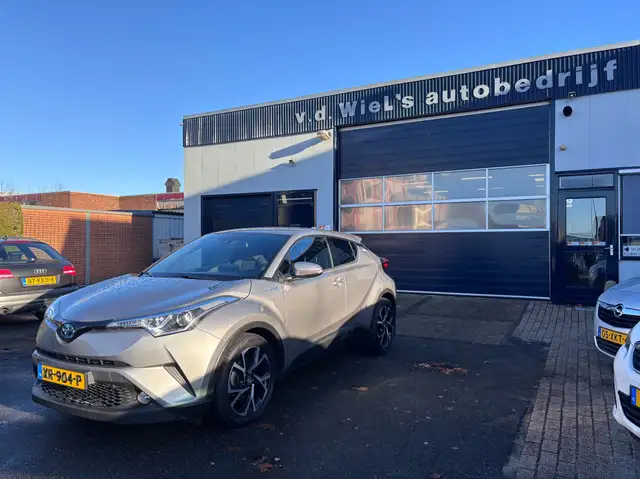 Toyota C-HR 1.8 Hybrid Dynamic
