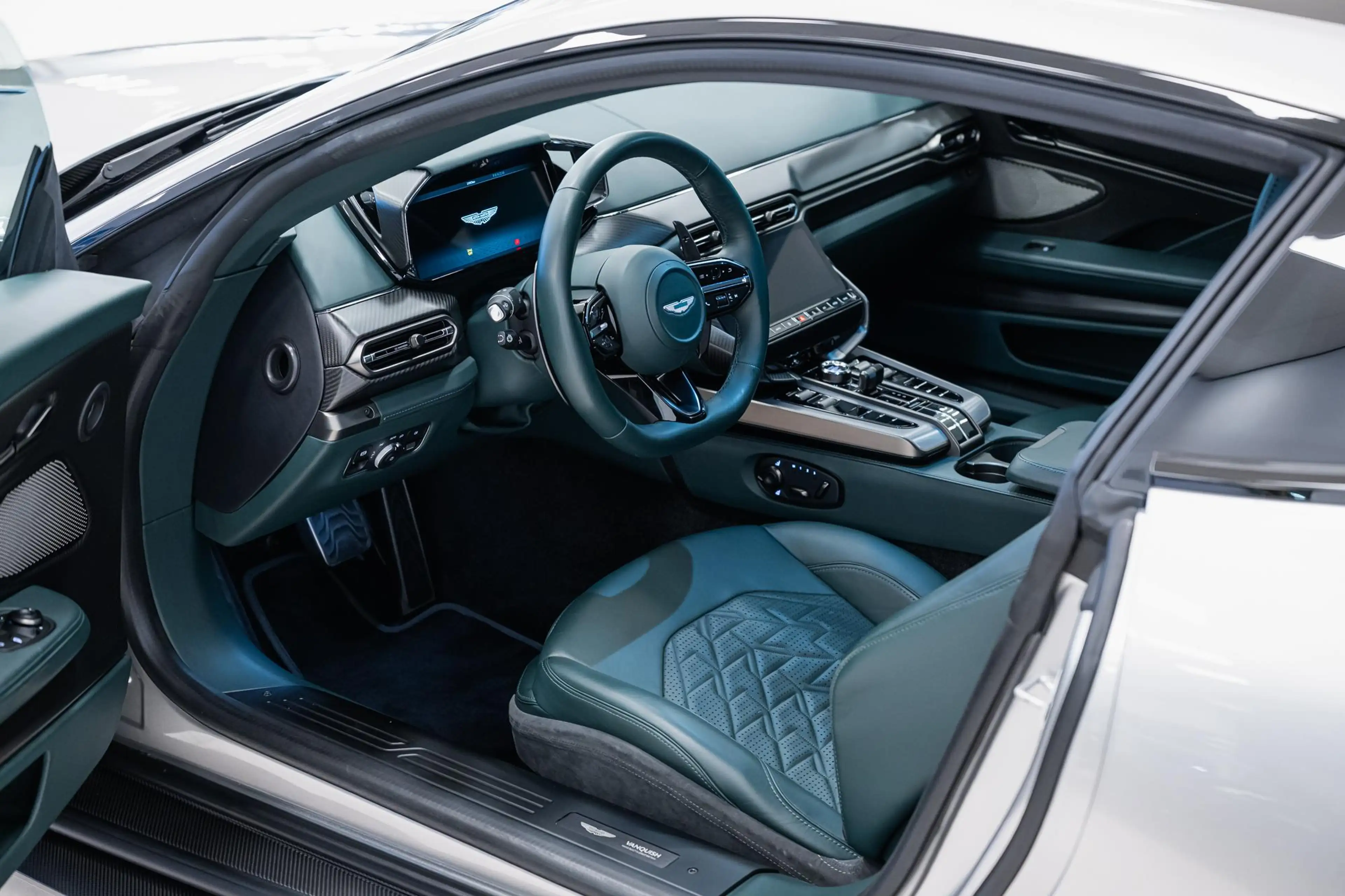 Aston Martin Vanquish Coupe | Full Options | 25MY Incl BPM | — photo 11