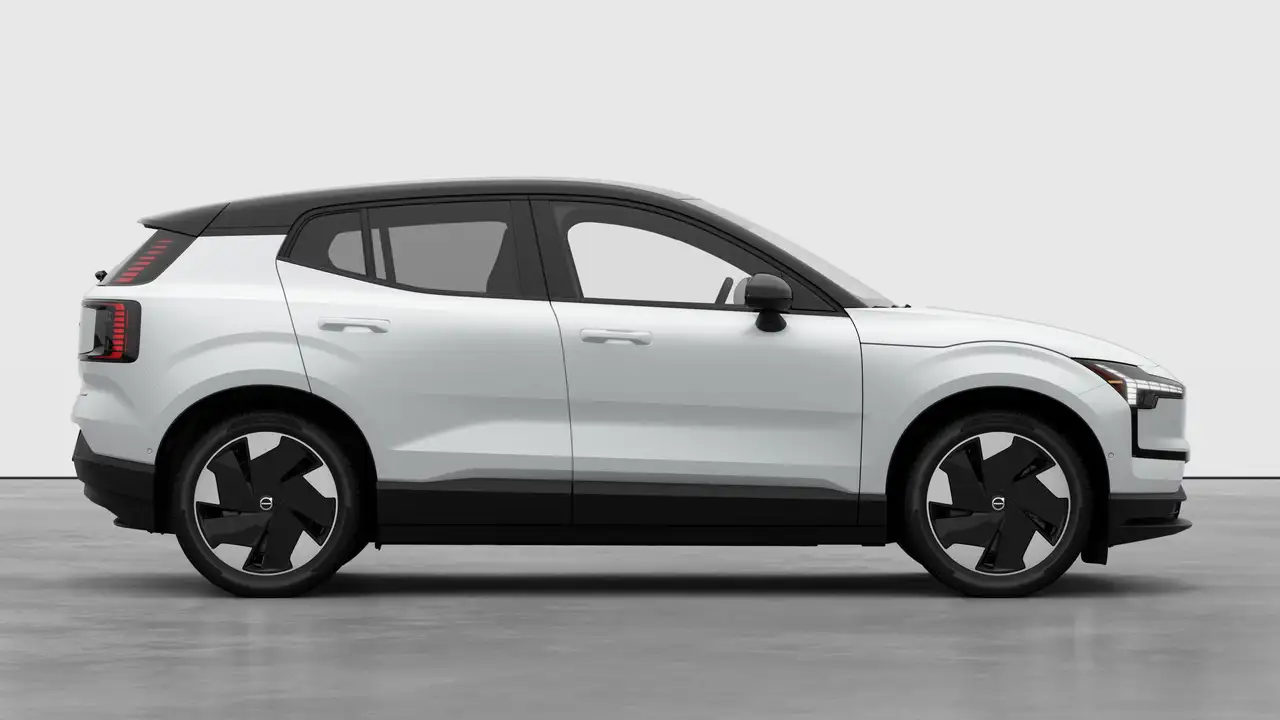 Volvo EX30 снимка Volvo EX30