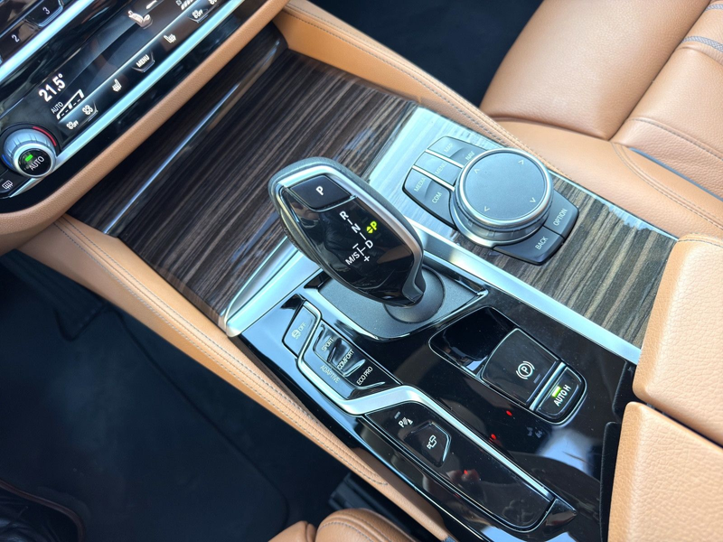 BMW 540 xD Luxury Line*360°*Standheiz*Laserlicht*HUD — photo 14