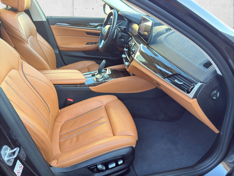BMW 540 xD Luxury Line*360°*Standheiz*Laserlicht*HUD — photo 16