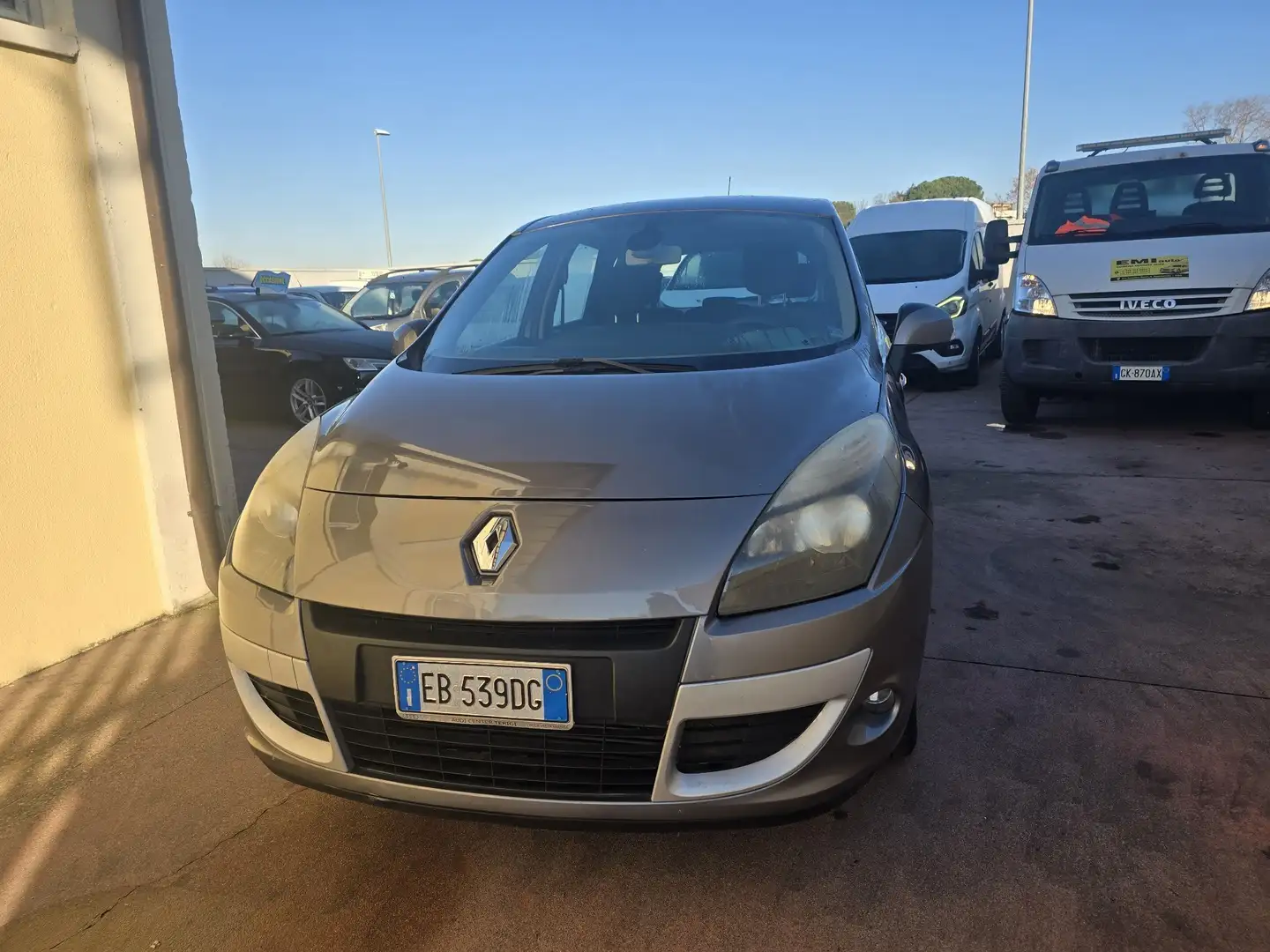 Renault Scenic X-Mod 1.9 dci Luxe Bronzo - 1