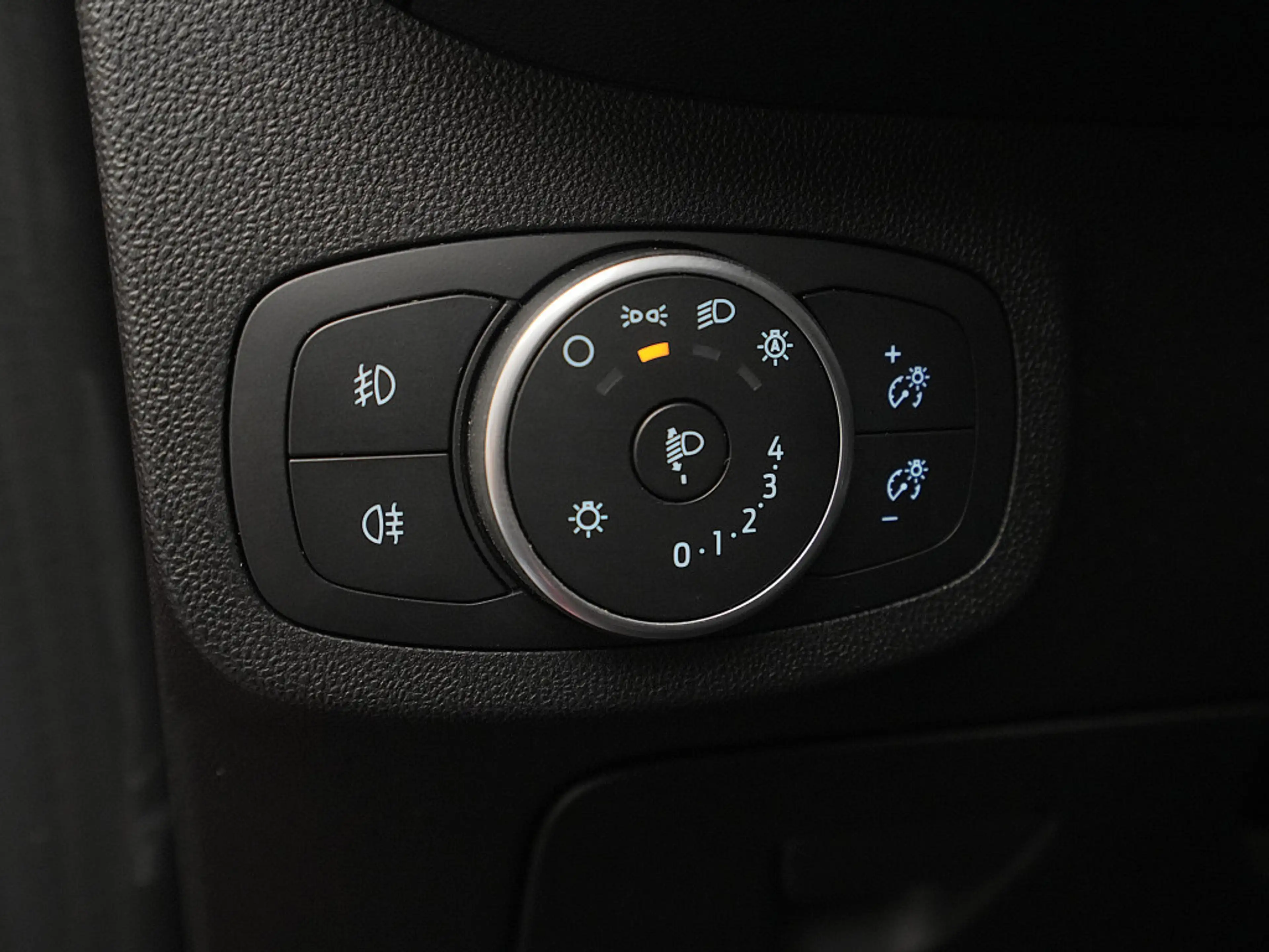 Ford Fiesta Cool&Connect 100PS/Winter-Paket — photo 38