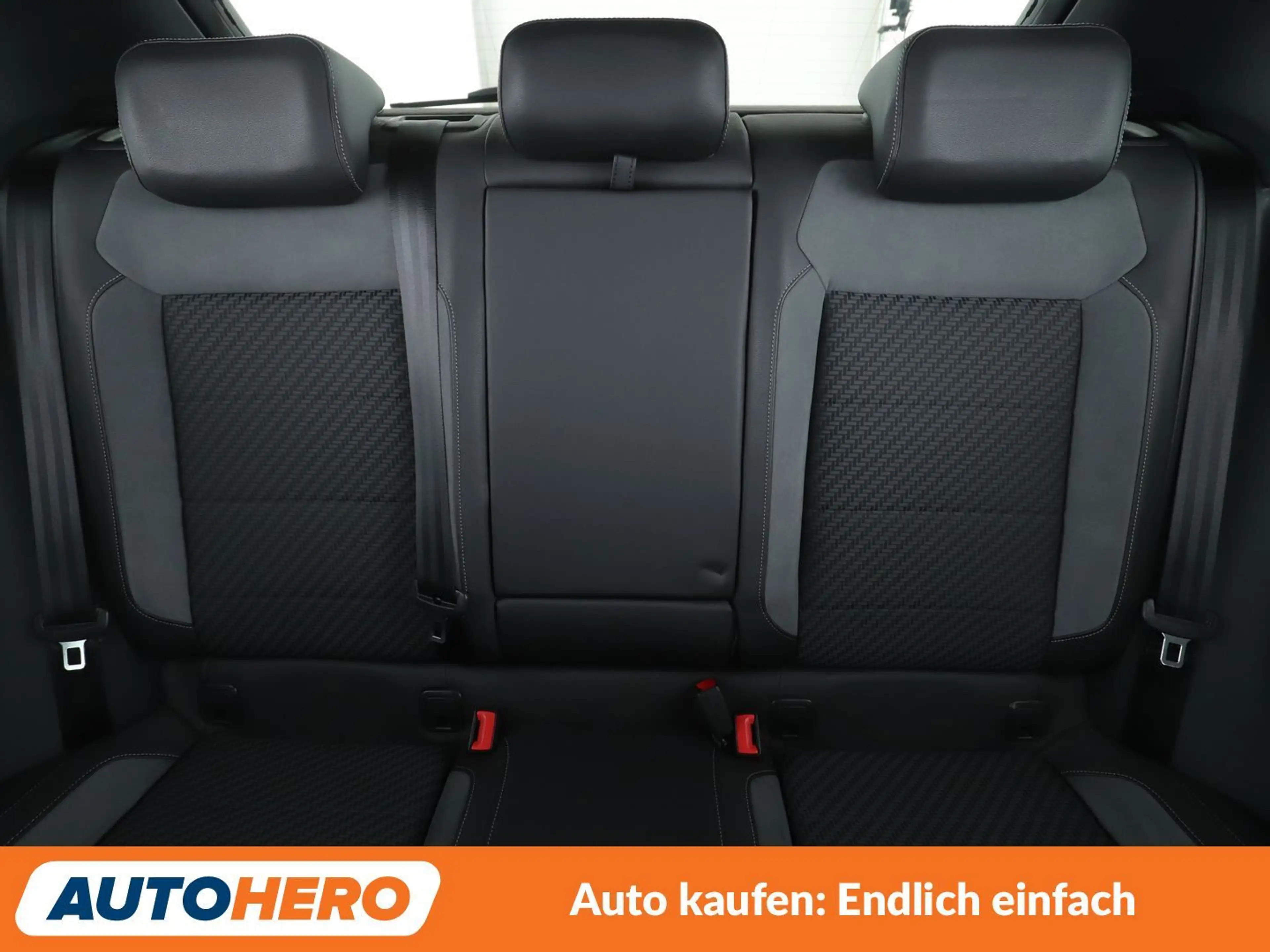 Volkswagen T-Roc 1.5 TSI ACT Sport Aut.*R-LINE*NAV*LED*ACC*PDC*SHZ* — photo 15