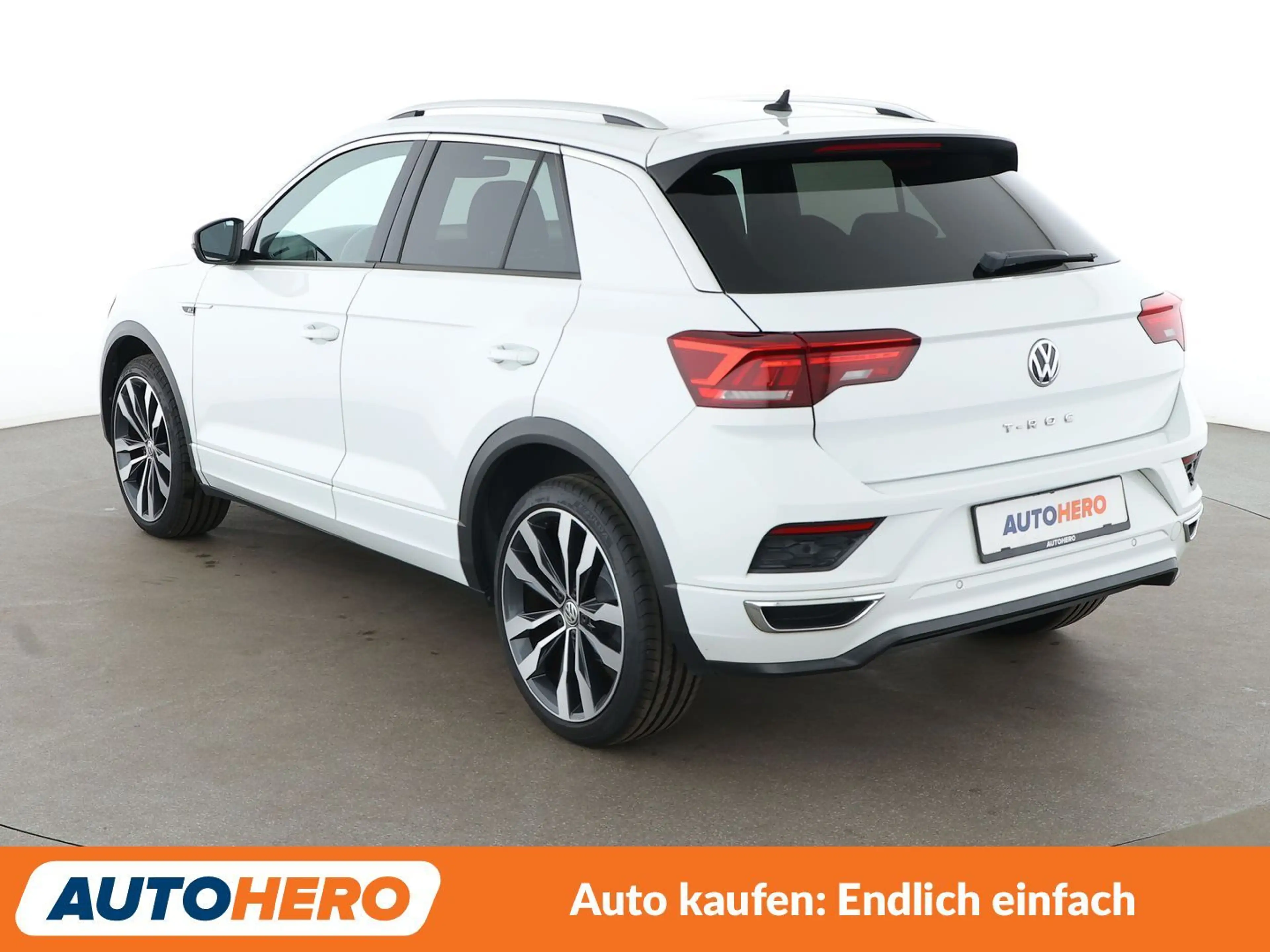 Volkswagen T-Roc 1.5 TSI ACT Sport Aut.*R-LINE*NAV*LED*ACC*PDC*SHZ* — photo 4