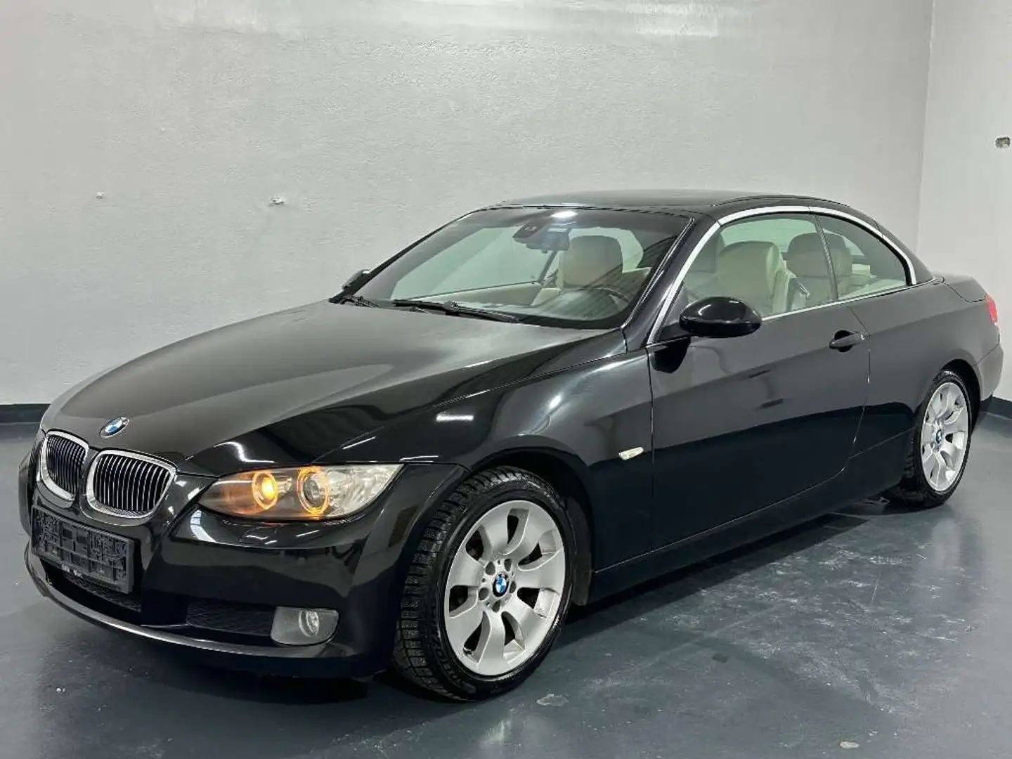 BMW 325 i Cabrio *österreichische Erstauslieferung* *Or... Schwarz - 1