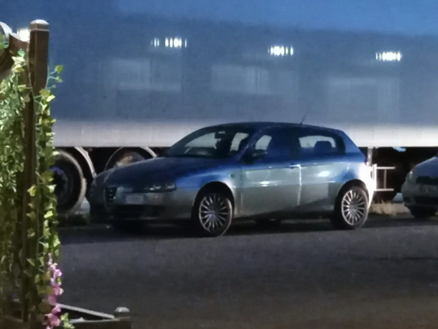 Alfa Romeo 147 147 1.6 Twin Spark Progression Noir - 1