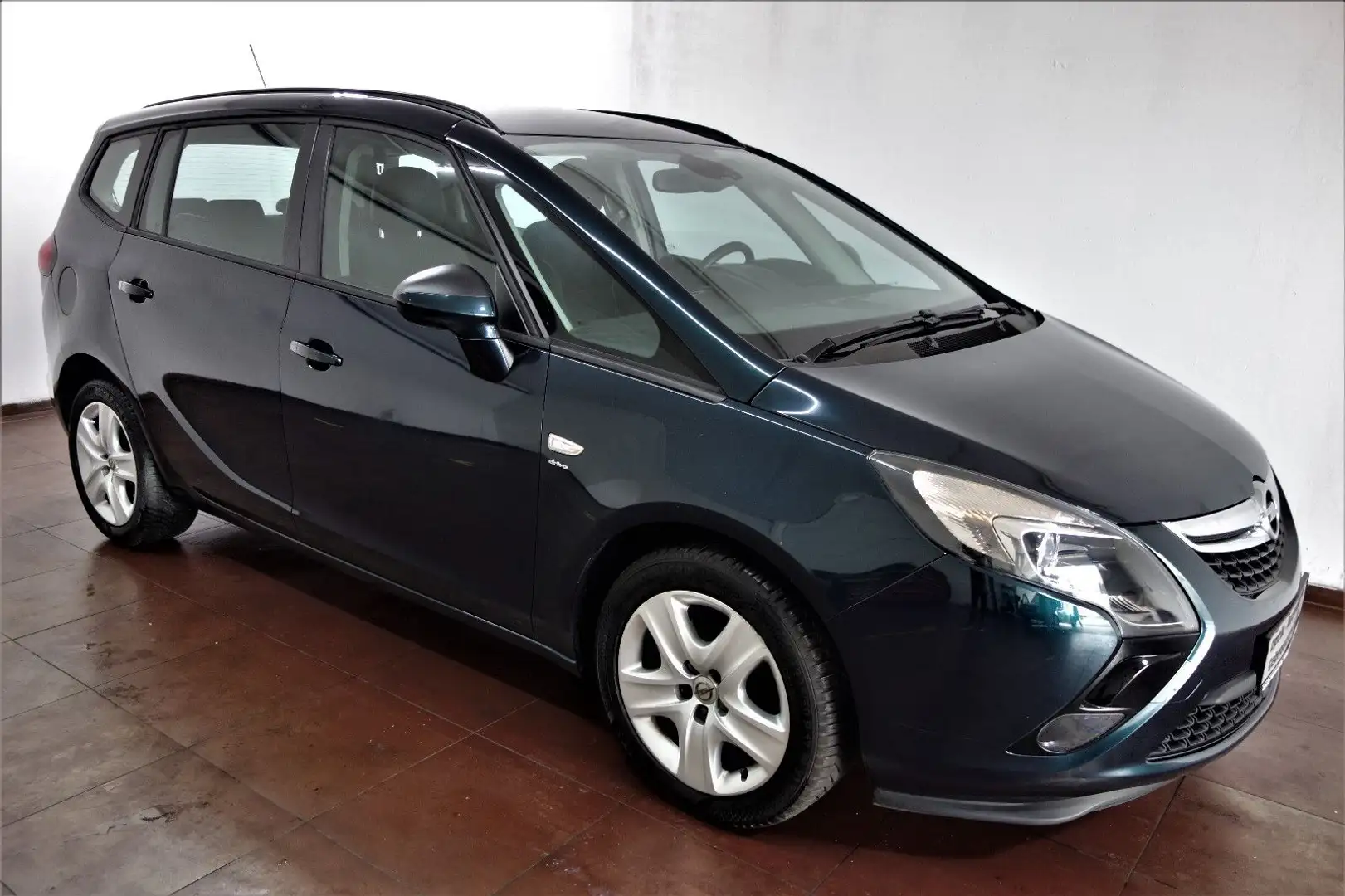 Opel Zafira Tourer Zafira C 1.6 CNG Tourer Drive 6-Gang/7-Sitzer Zelená - 2