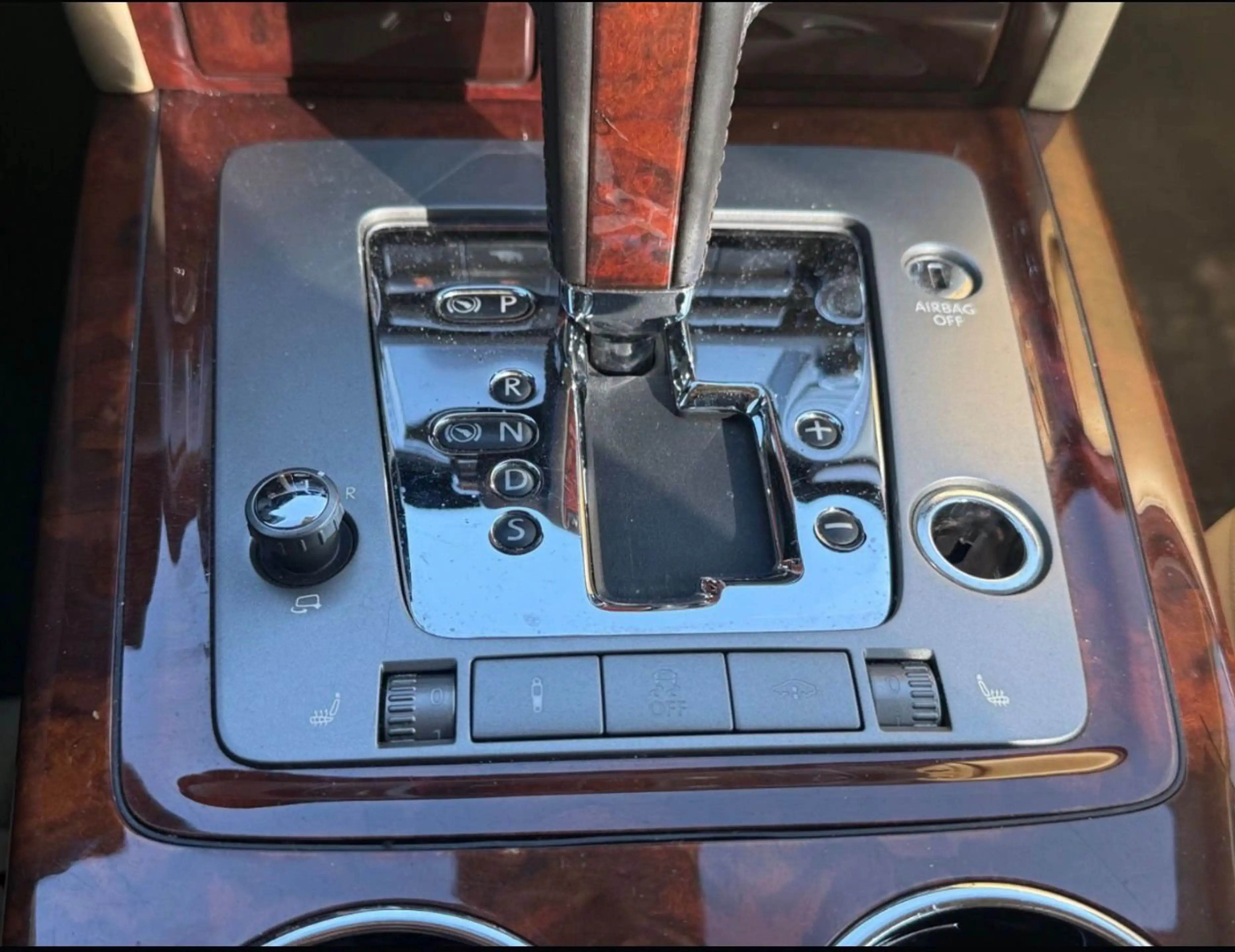Volkswagen Phaeton V6 TDI 5-Sitzer 4Motion — photo 14