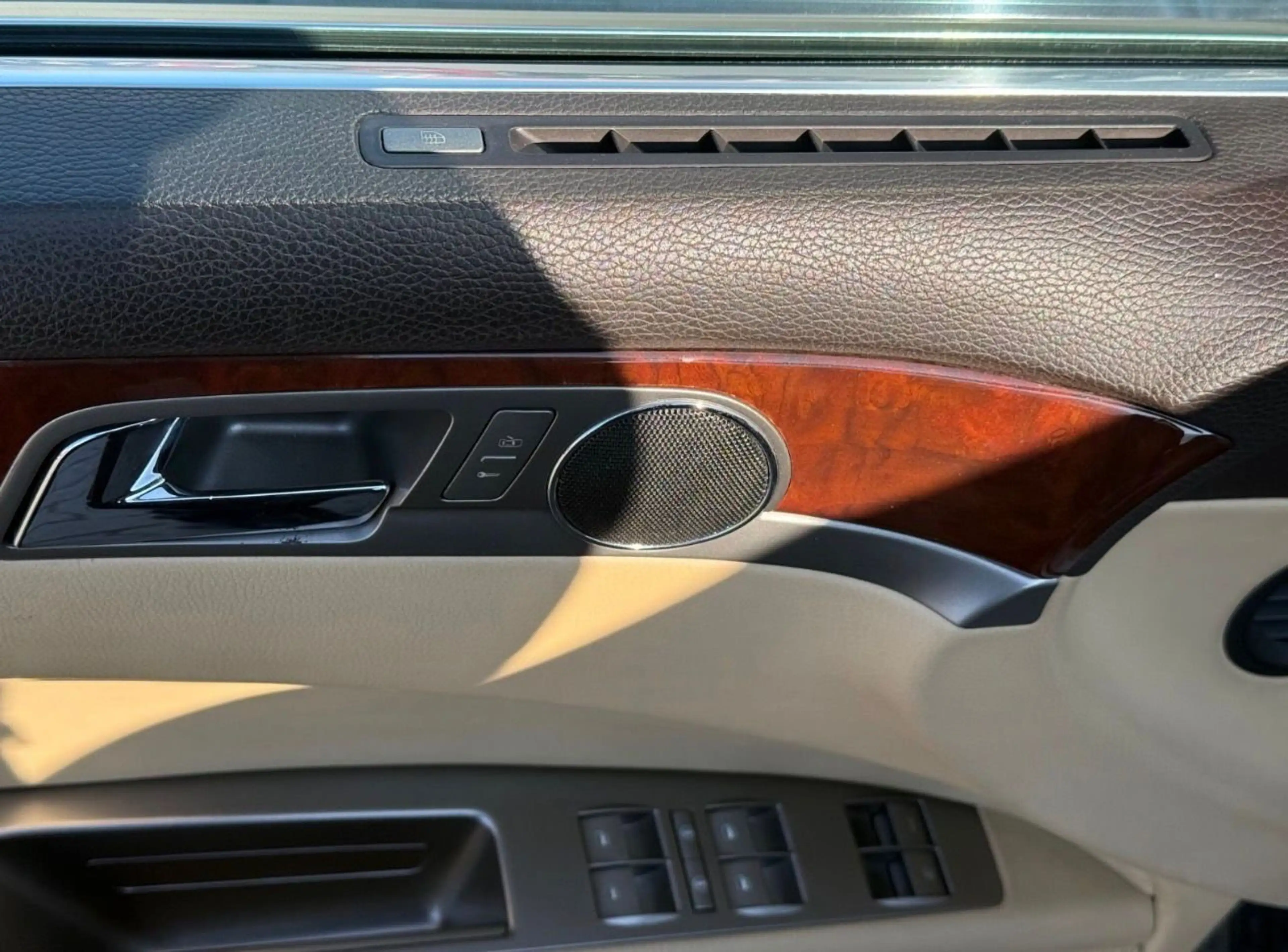 Volkswagen Phaeton V6 TDI 5-Sitzer 4Motion — photo 11