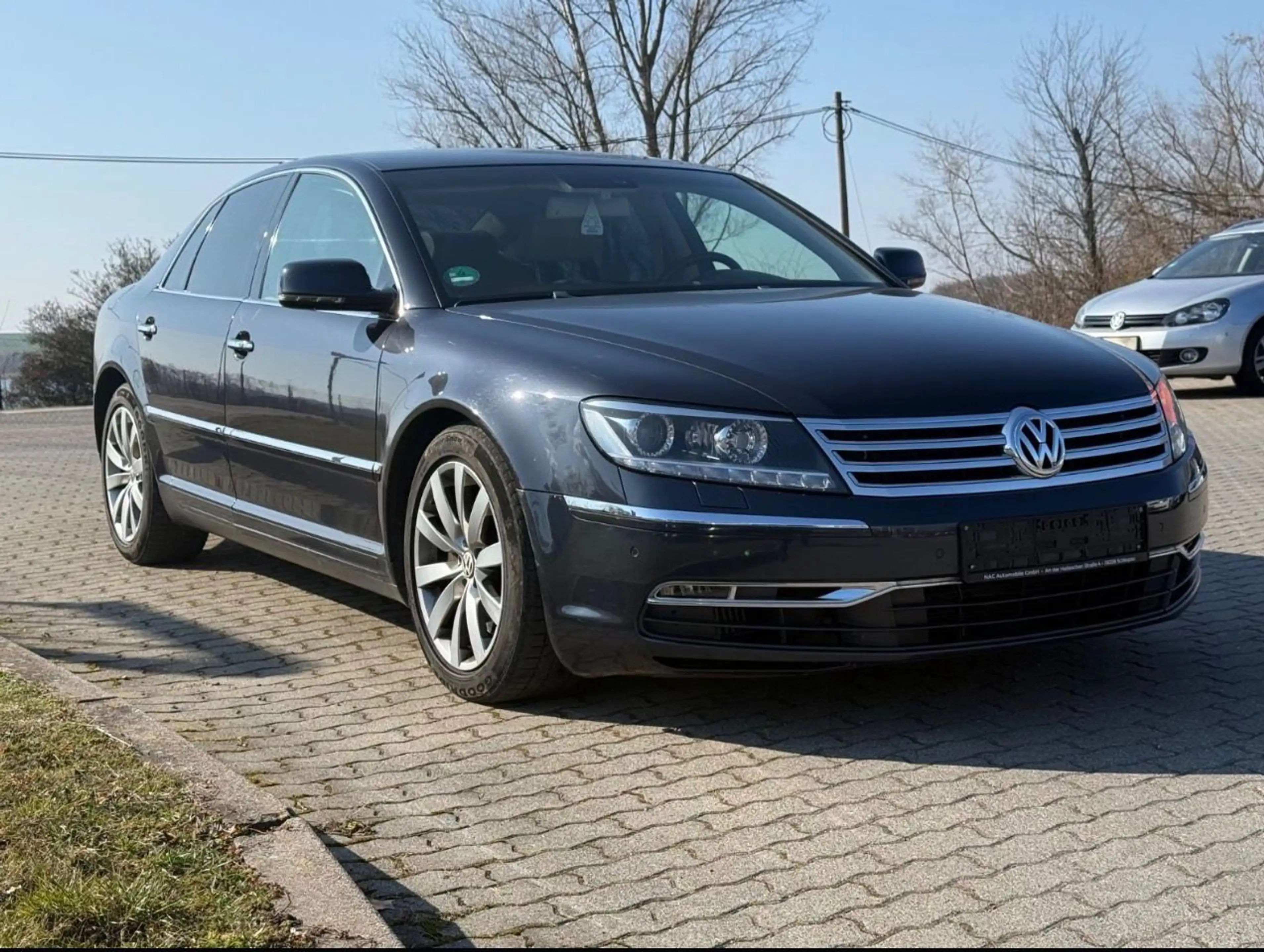 Volkswagen Phaeton V6 TDI 5-Sitzer 4Motion — photo 8