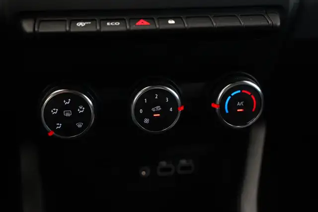 Renault Clio view 13