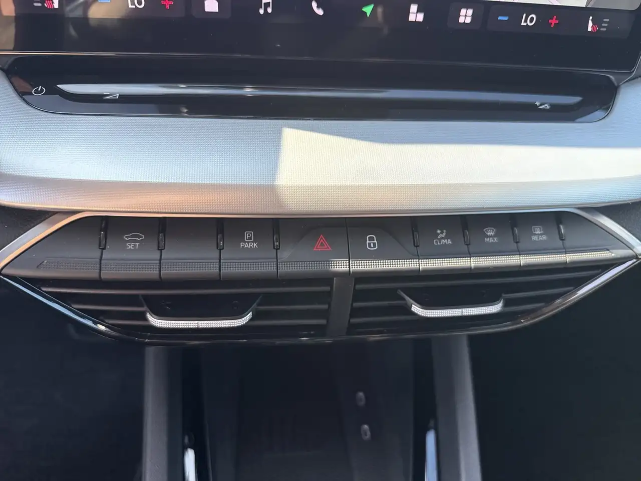 Skoda Octavia Selection TSI mHEV DSG, миниатюра 18