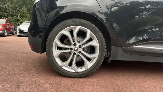 Renault Scenic view 15