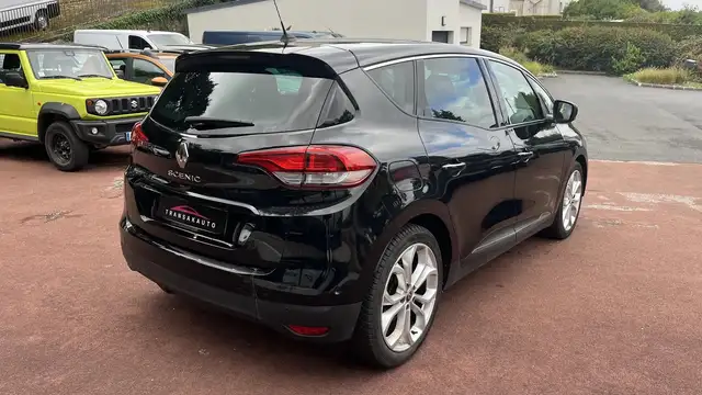 Renault Scenic view 5