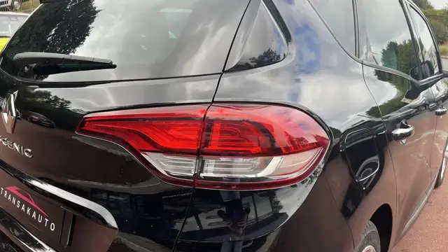 Renault Scenic view 11