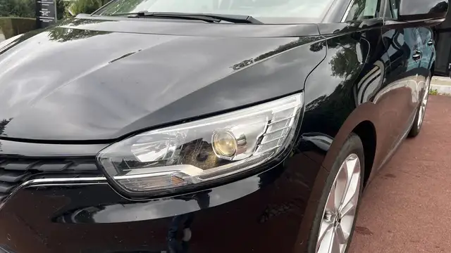 Renault Scenic view 9