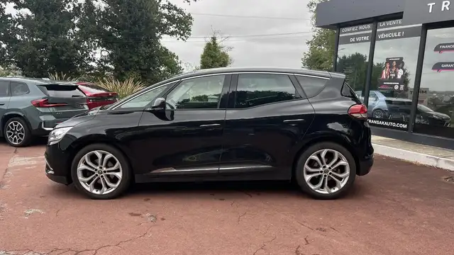 Renault Scenic view 8