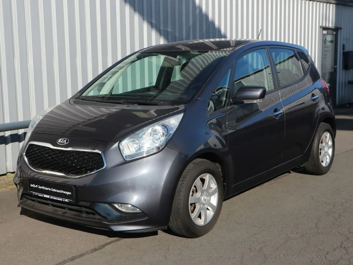 Kia Venga 1.6 CVVT Dream Team Edition - 1
