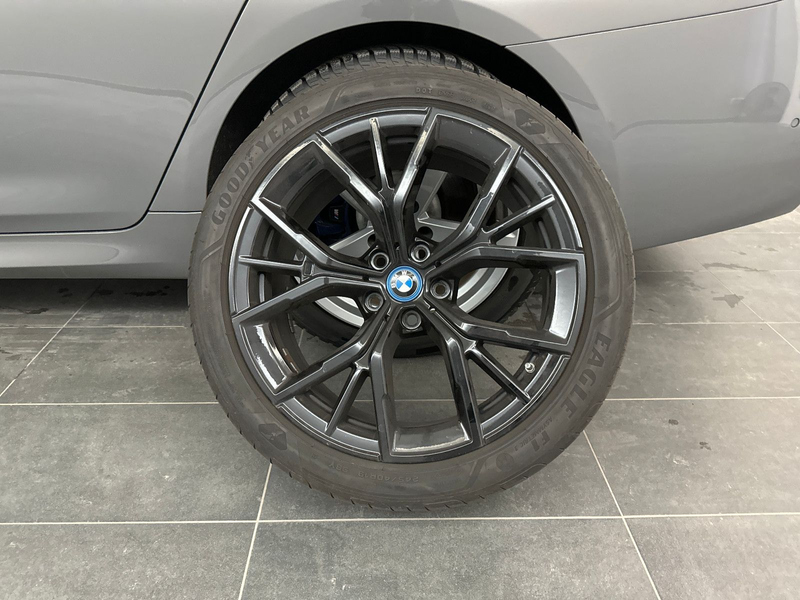 BMW 520 e M Sport 19*Kamera*ACC*HiFi*LED*Alcantara*D — photo 3