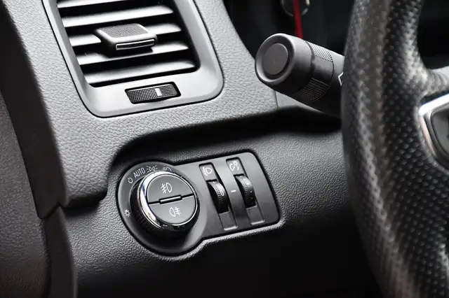 Opel Insignia view 9