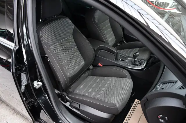 Opel Insignia view 13