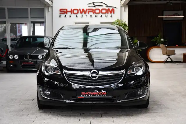 Opel Insignia view 5
