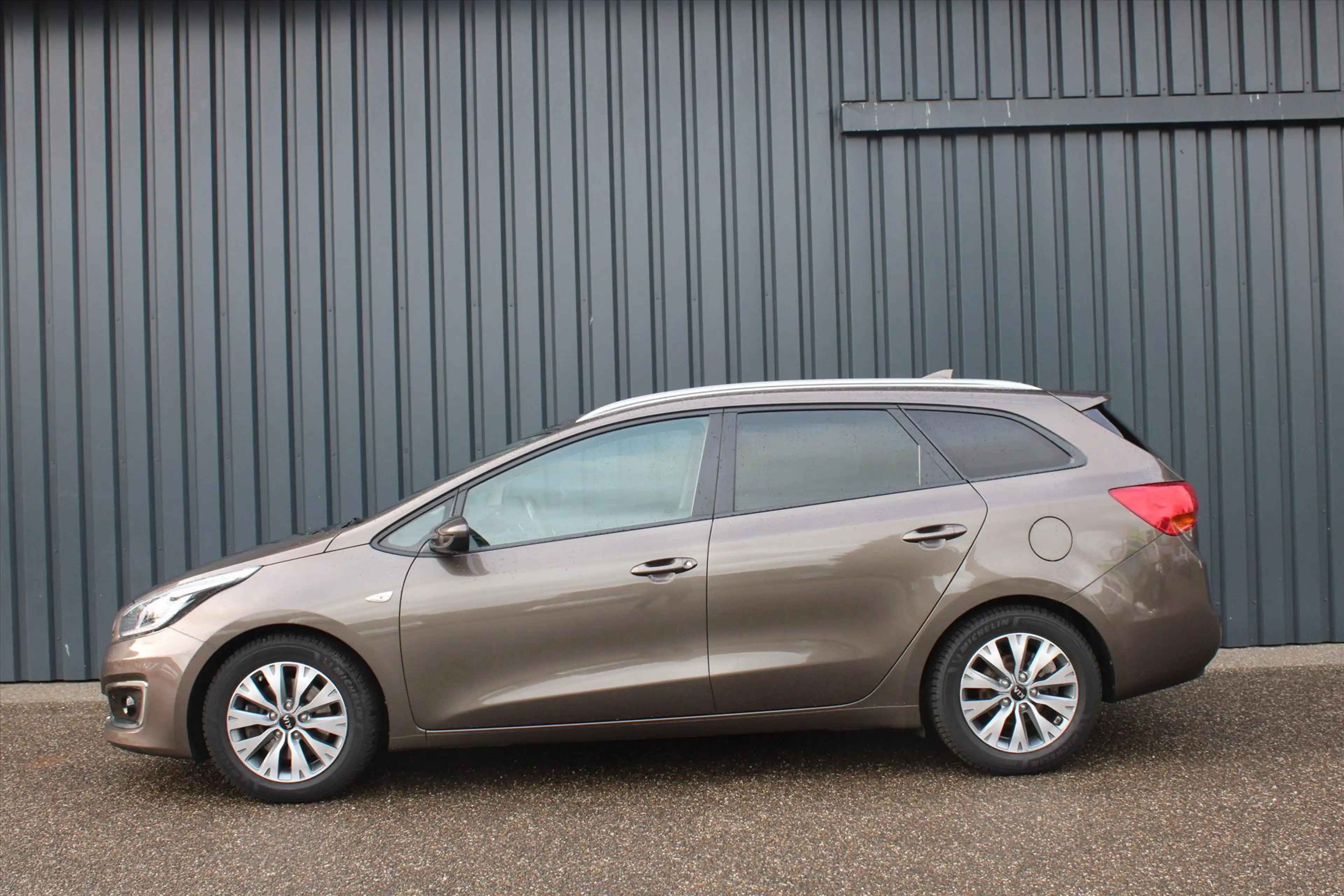 Kia Ceed / cee'd Cee D 120PK Design Edition | Camera | Carplay | Cr — photo 4