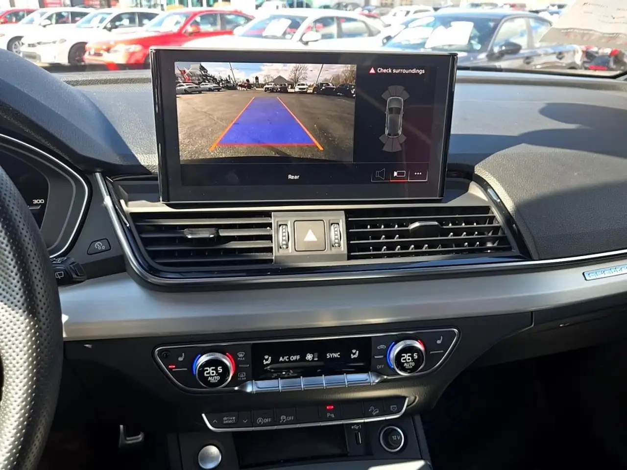 Audi Q5 снимка Audi Q5