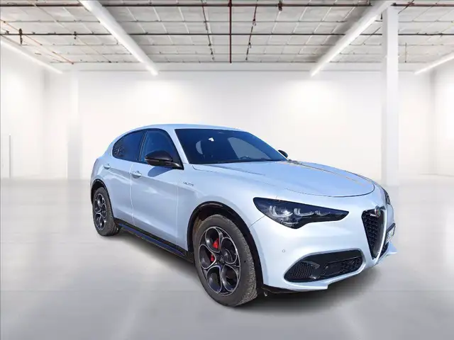 Alfa Romeo Stelvio 2.2 t Sprint Q4 210cv auto
