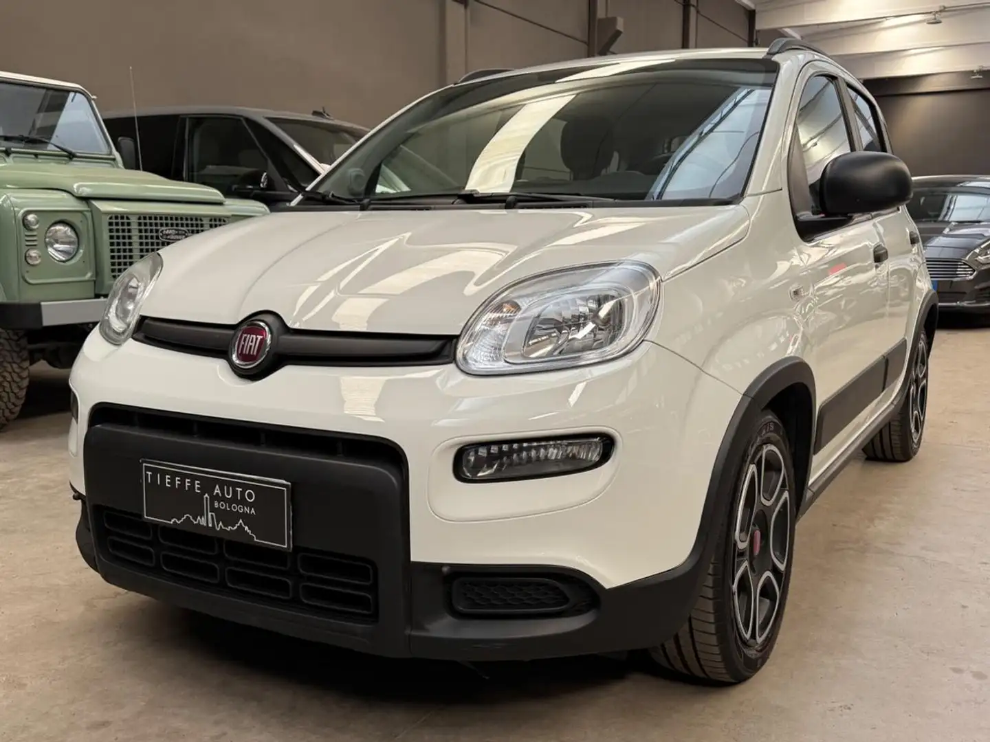 Fiat Panda 1.0 FireFly S&S Hybrid  *NO OBBLIGO FINANZIAMENTO* Bianco - 1