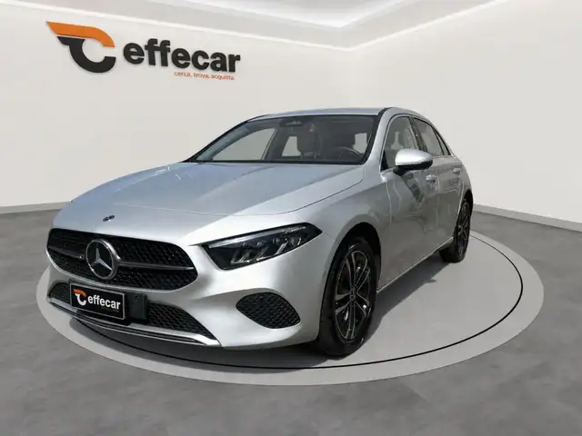 Mercedes-Benz A 250 E hybrid EQ Progressive Advance