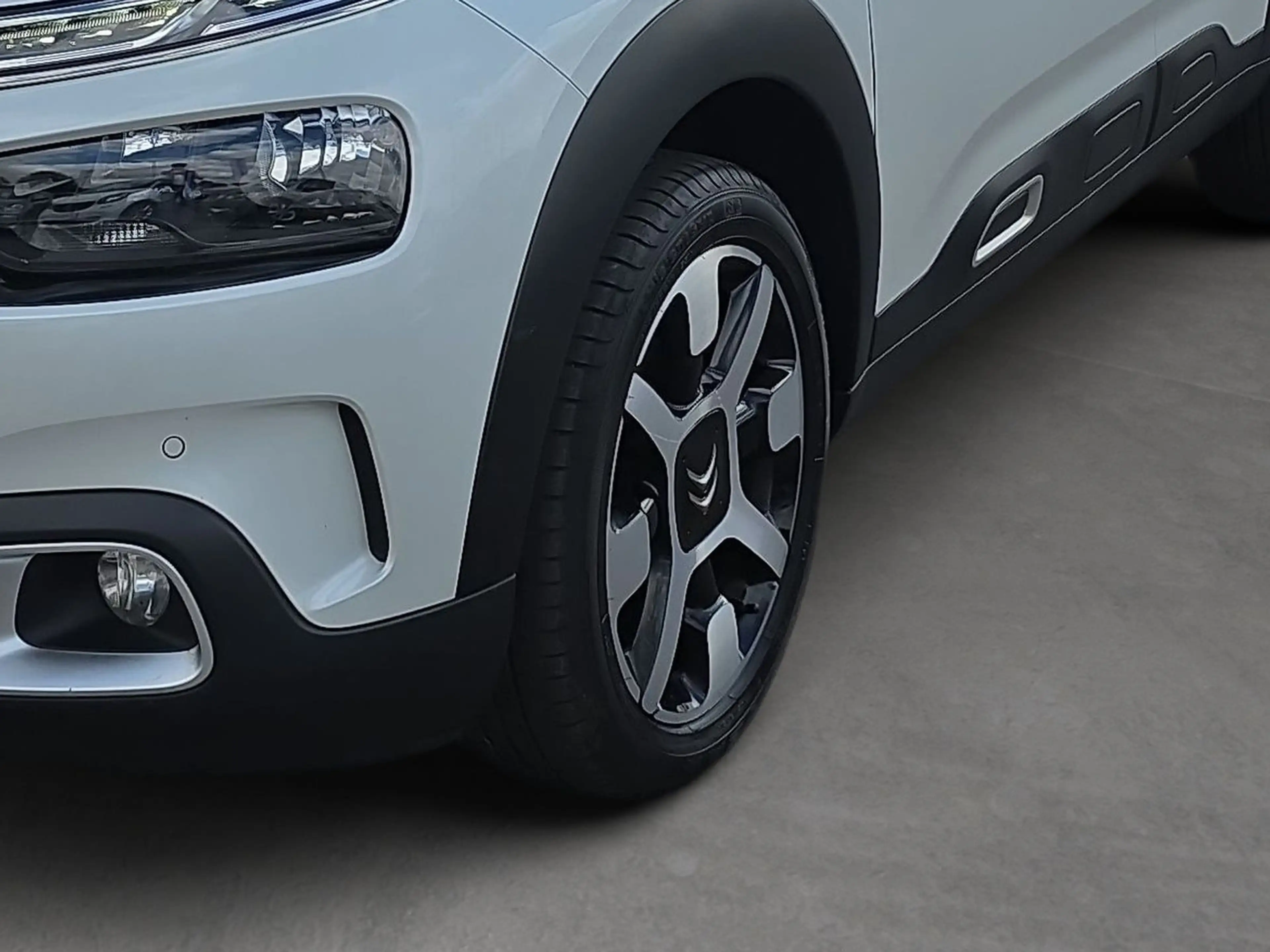 Citroen C4 Cactus 1.2 12V e-THP Feel Navi Kamera AHK — photo 8