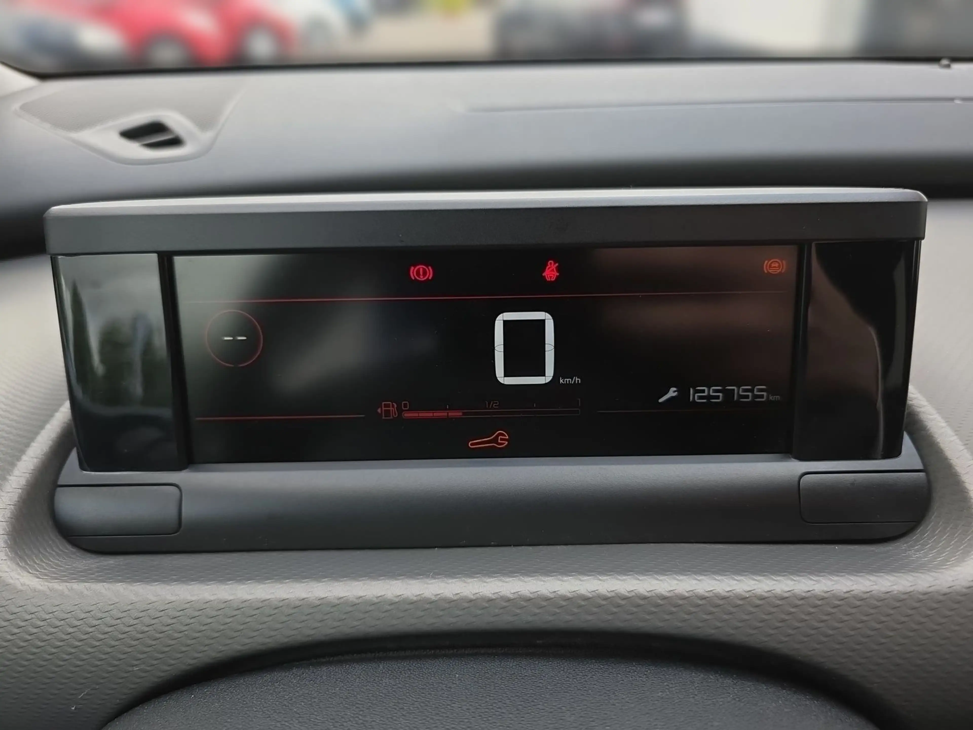 Citroen C4 Cactus 1.2 12V e-THP Feel Navi Kamera AHK — photo 11