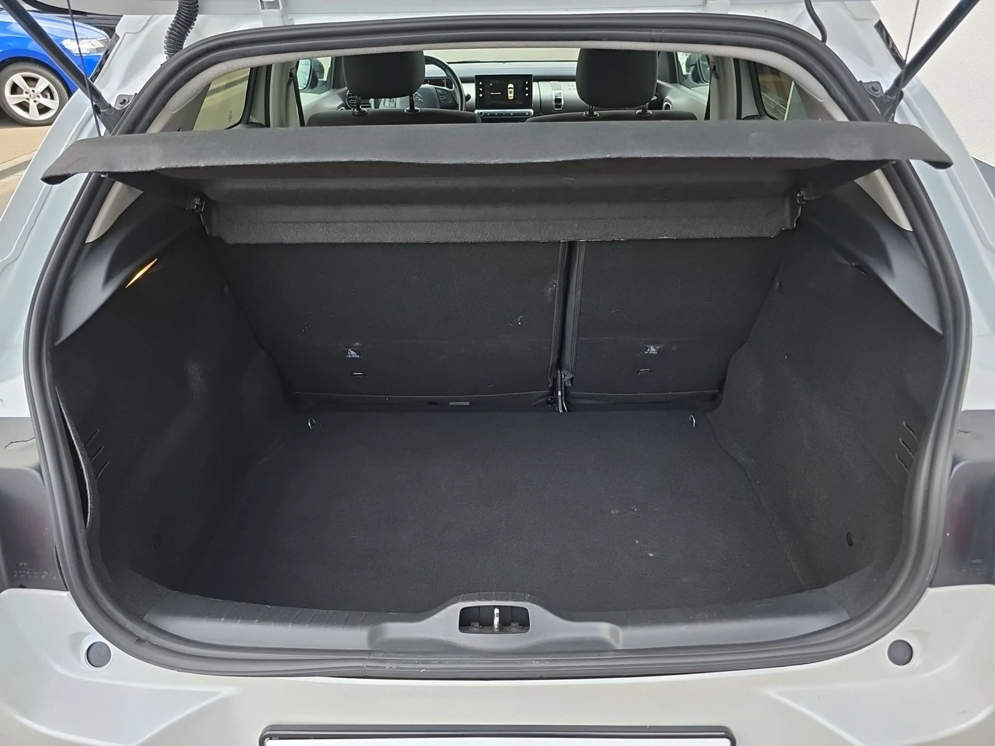 Citroen C4 Cactus 1.2 12V e-THP Feel Navi Kamera AHK — photo 9