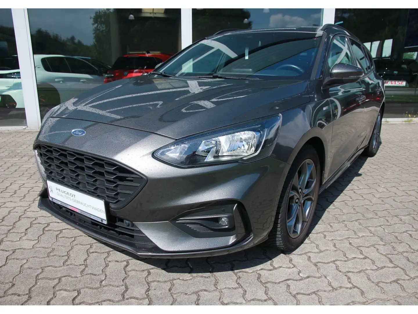 Ford Focus Turnier EcoBoost ST-Line EPHv+h Navi SHZ Gris - 1