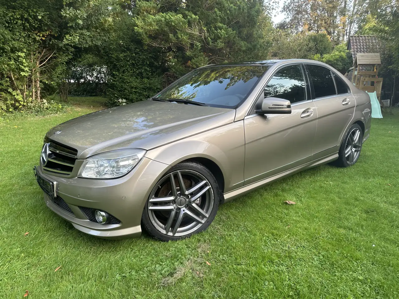 Mercedes-Benz C 320