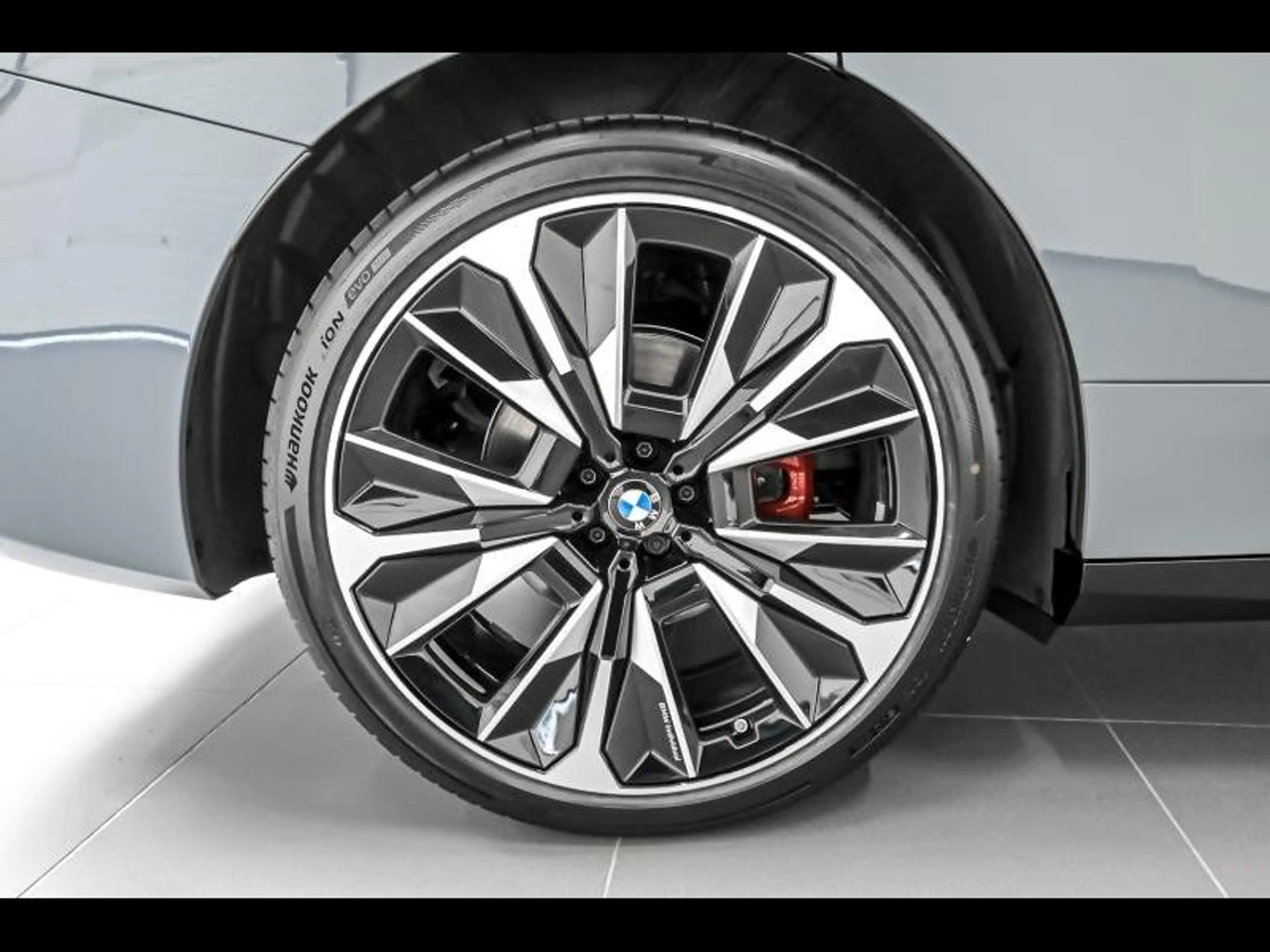BMW iX xDrive45 - NIEUW — photo 8