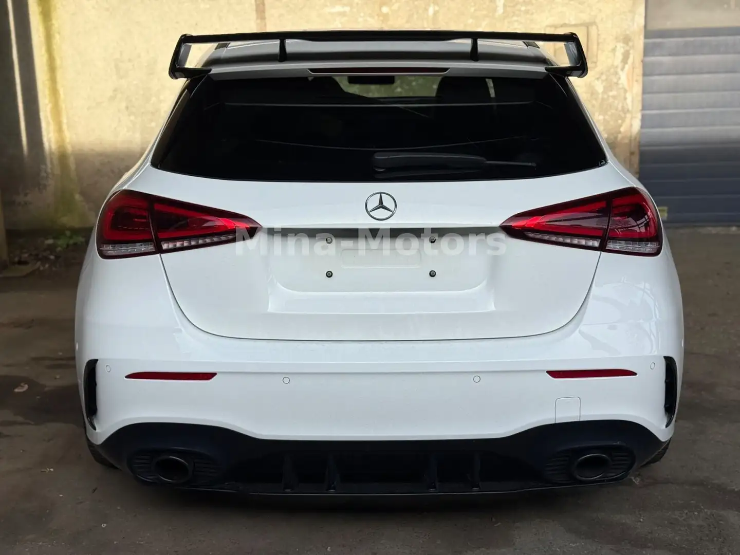 Mercedes-Benz A 35 AMG 4Matic Aerodynamik Paket Weiß - 2