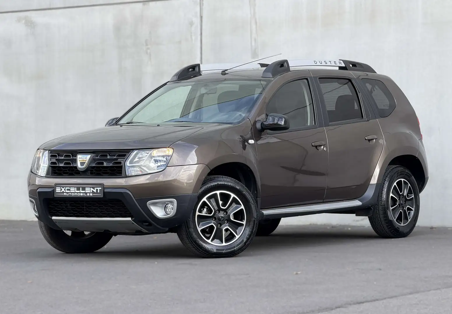 Dacia Duster 1.2 TCe 4x2 Prestige/GPS/AIRCO/BLUETOOTH/GARANTIE Braun - 1