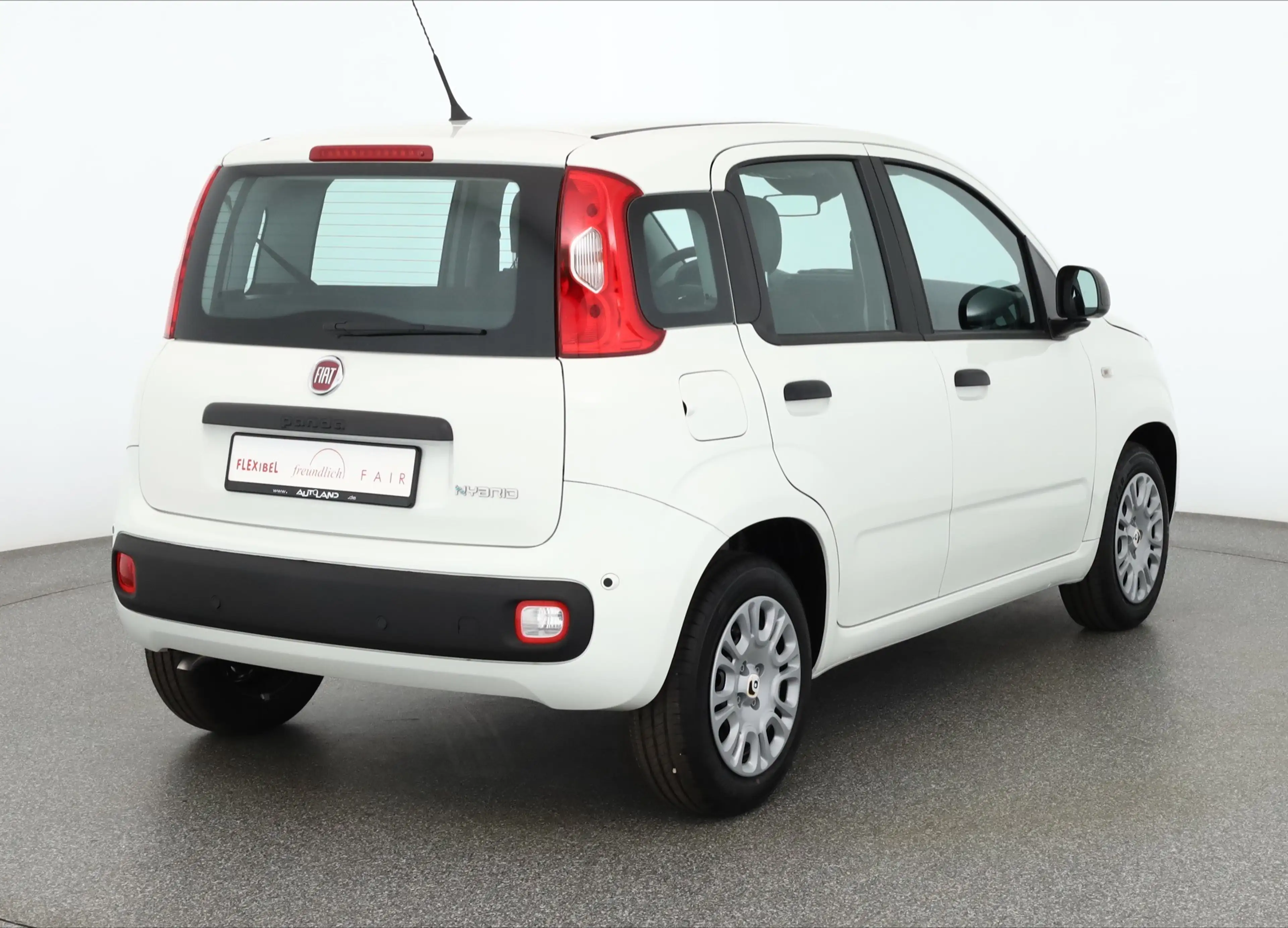 Fiat New Panda Pandina 1.0 mHEV App Connect PDC klima — photo 5