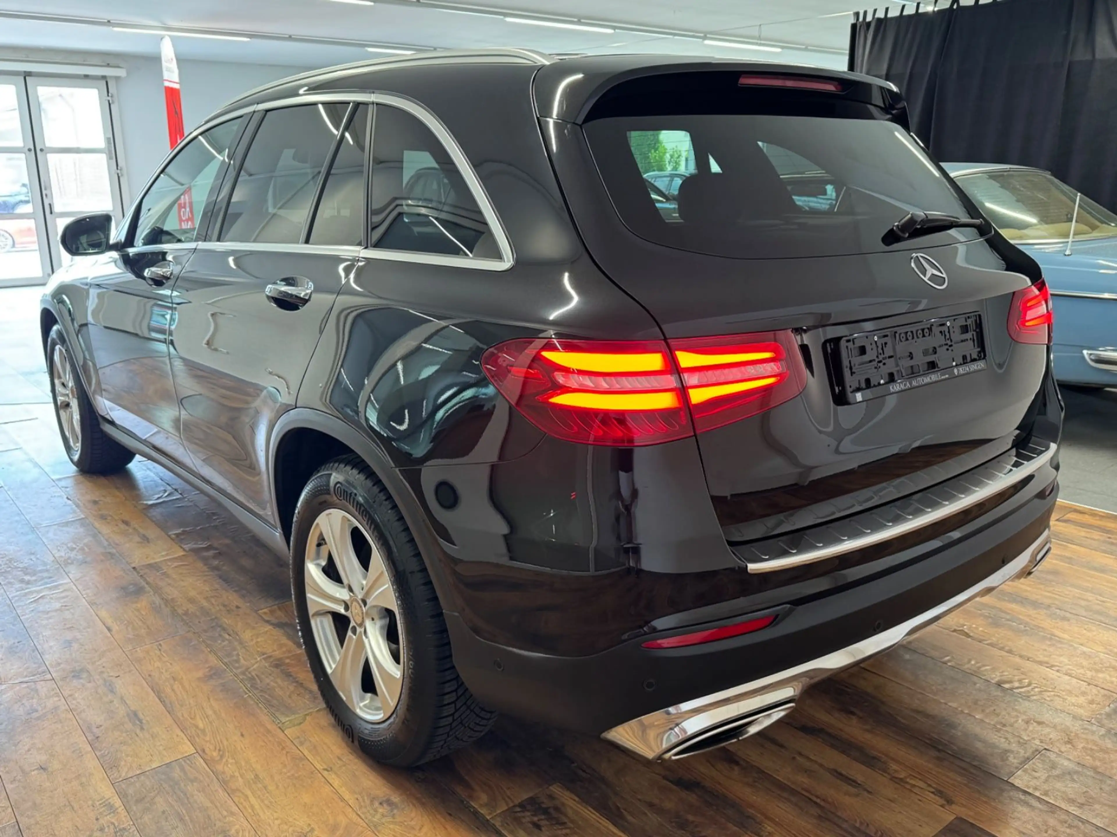 Mercedes-Benz GLC 250 4Matic HUD.NAVI.360°KAM.ACC.EL.SITZE.AHK — photo 3