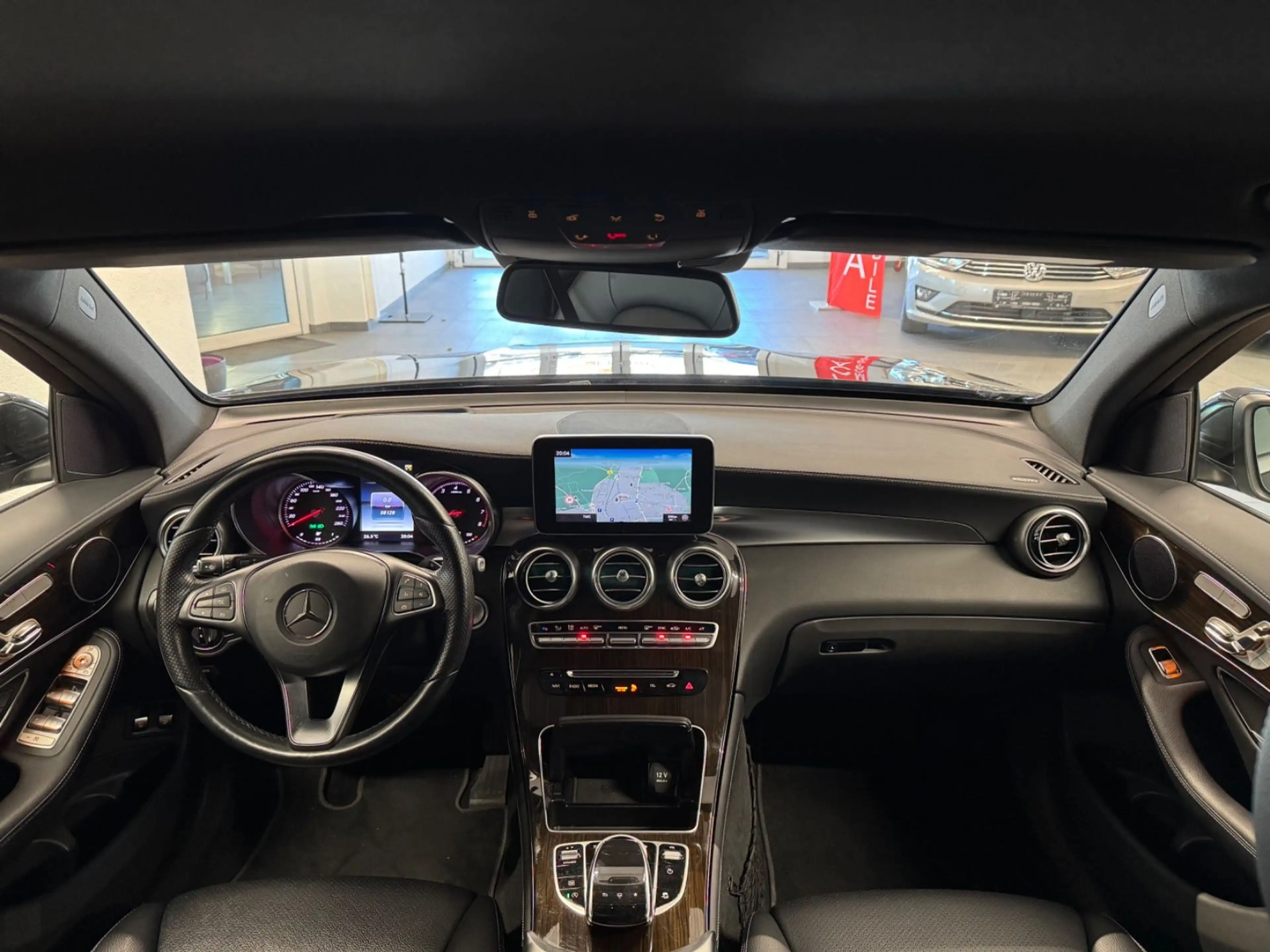 Mercedes-Benz GLC 250 4Matic HUD.NAVI.360°KAM.ACC.EL.SITZE.AHK — photo 6