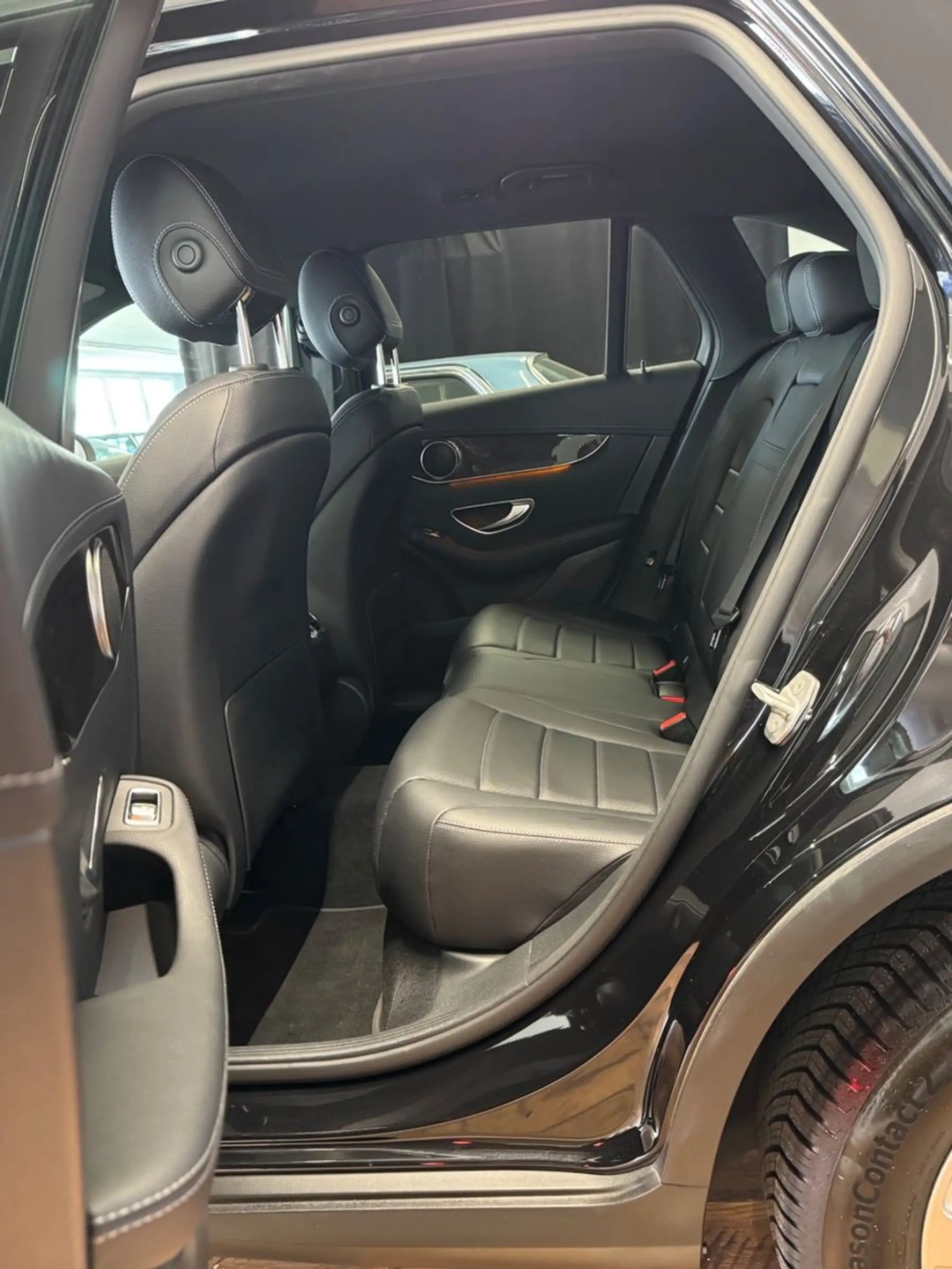 Mercedes-Benz GLC 250 4Matic HUD.NAVI.360°KAM.ACC.EL.SITZE.AHK — photo 10
